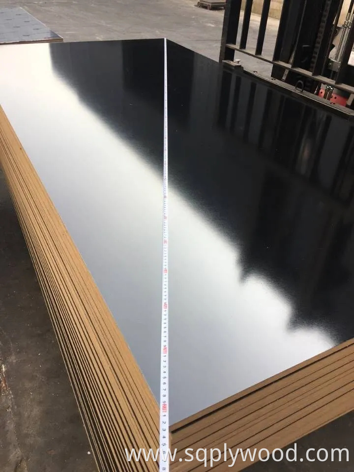 High Quality 15mm/18mm Waterproof UV High Gloss Melamine Veneer Laminated Raw Plain MDF Fiber Board for Furniture and Decoration